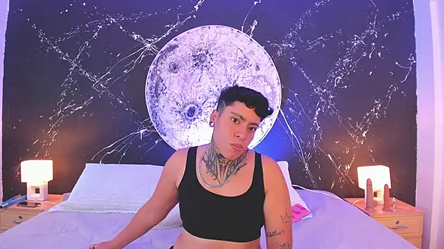 Snapshot of JoaoAndLexy chatting on 11-06-25, 12:50 JoaoAndLexy online show from 11-06-25, 12:50