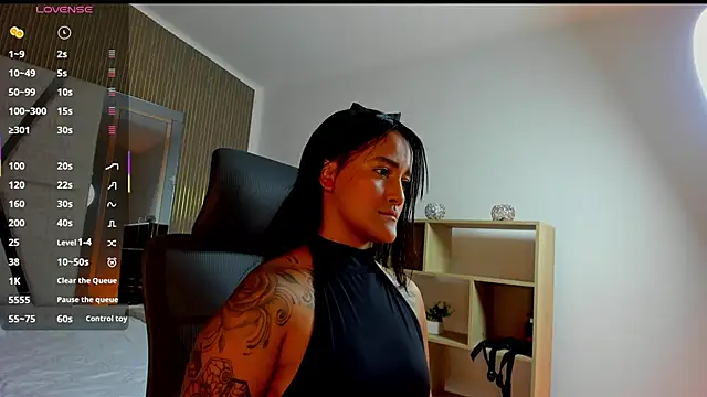 Snapshot of JoaoAndLexy chatting on 11-13-25, 01:21 JoaoAndLexy online show from 11-13-25, 01:21