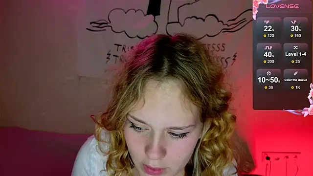 CleoVixes online show from 10-16-25, 04:13