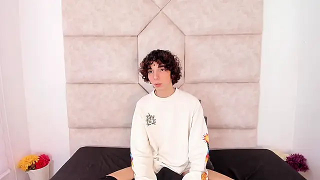 Snapshot of Scaarlett_22_ chatting on 10-10-25, 07:13 Scaarlett 22 online show from 10-10-25, 07:13