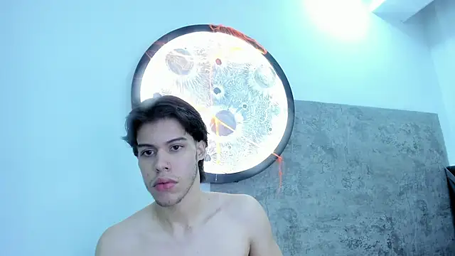 Lucian grey online show from 10-12-25, 04:55