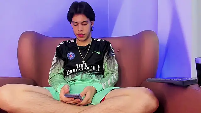 Lucian grey online show from 11-05-25, 04:56