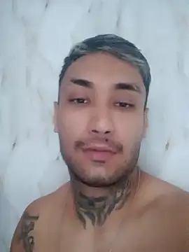 Snapshot of favelaboy10 chatting on 12-22-25, 03:31 favelaboy10 online show from 12-22-25, 03:31