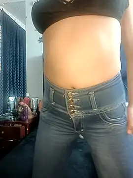 Snapshot of lizethavila chatting on 10-13-25, 09:48 lizethavila online show from 10-13-25, 09:48