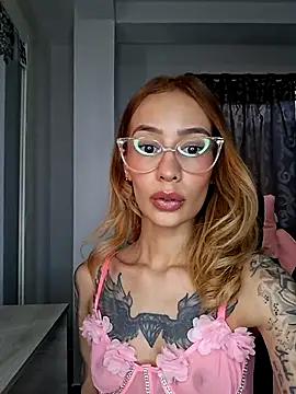 julieta444  online show from 05-14-26, 08:48