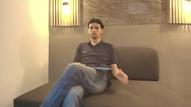 Snapshot of ISRAEL_GRAY chatting on 10-14-25, 07:14 ISRAEL GRAY online show from 10-14-25, 07:14