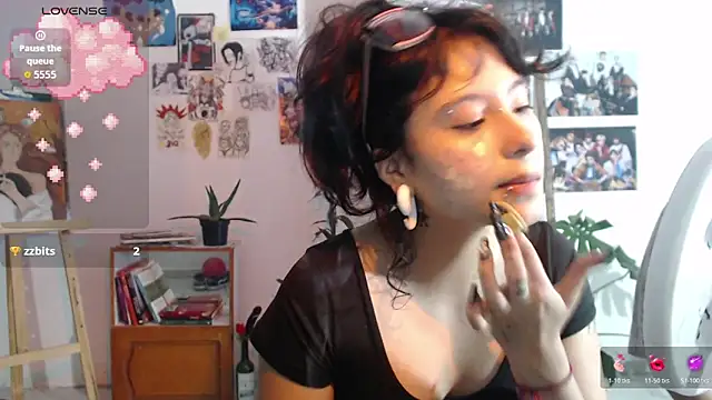 Lia Carter  online show from 04-27-26, 11:14