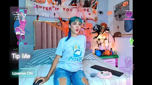 Snapshot of ElektraBlue chatting on 11-04-25, 07:57 ElektraBlue online show from 11-04-25, 07:57