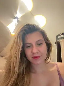 Snapshot of mia_curry chatting on 03-20-26, 10:36 mia curry online show from 03-20-26, 10:36