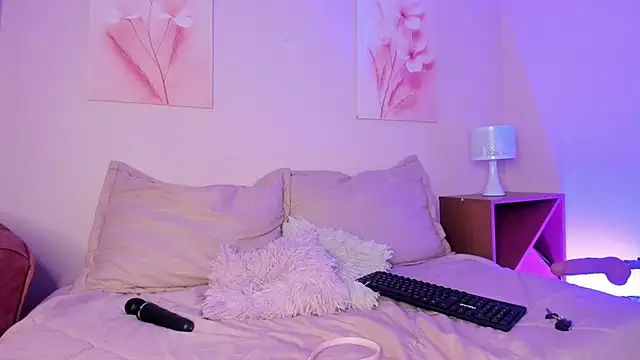 Nikolbrice online show from 11-12-25, 07:13