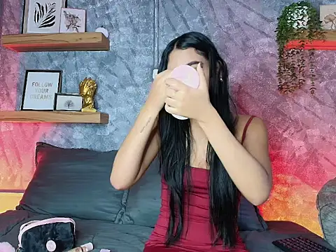 Snapshot of Nikolbrice chatting on 02-14-26, 07:10 Nikolbrice online show from 02-14-26, 07:10