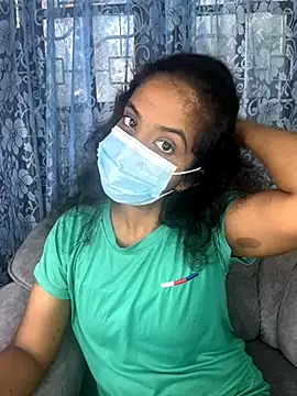 Snapshot of SukiyamaAsia chatting on 10-29-25, 07:21 SukiyamaAsia online show from 10-29-25, 07:21