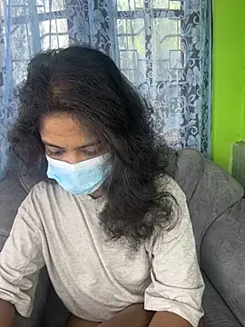 Snapshot of SukiyamaAsia chatting on 11-01-25, 05:42 SukiyamaAsia online show from 11-01-25, 05:42