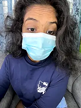 Snapshot of SukiyamaAsia chatting on 11-14-25, 06:45 SukiyamaAsia online show from 11-14-25, 06:45