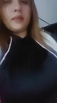 Snapshot of EvelynVega0 chatting on 11-16-25, 09:53 EvelynVega0 online show from 11-16-25, 09:53