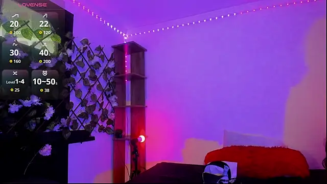 Snapshot of Shinny_Crystal chatting on 10-16-25, 01:56 Shinny Crystal online show from 10-16-25, 01:56