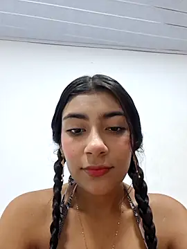 Snapshot of Sweed-virgin-pussy chatting on 07-24-26, 01:03 Sweed-virgin-pussy online show from 07-24-26, 01:03
