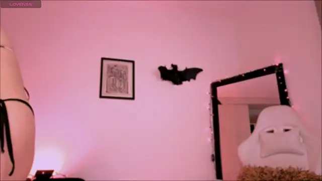 VanessaBlackrose online show from 10-09-25, 11:47