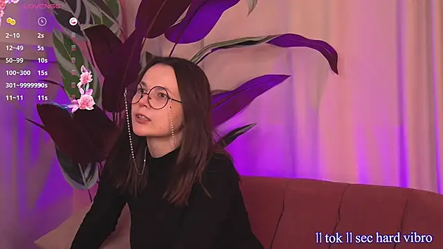 Snapshot of cherryy_ladyy chatting on 11-11-25, 09:53 cherryy ladyy online show from 11-11-25, 09:53