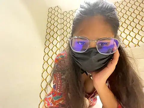 Snapshot of dubyzubygirl chatting on 10-16-25, 05:03 dubyzubygirl online show from 10-16-25, 05:03