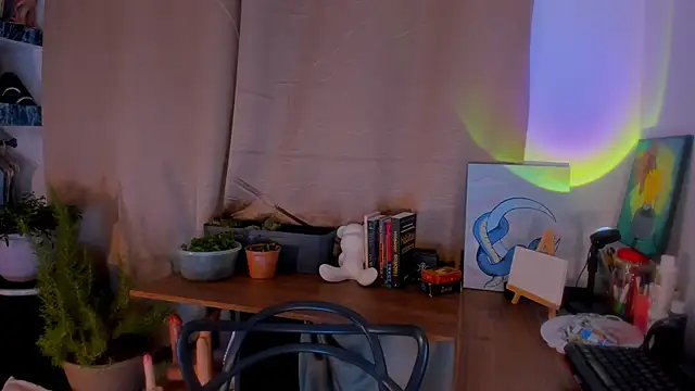 Snapshot of AmaruBloom chatting on 12-15-25, 05:34 AmaruBloom online show from 12-15-25, 05:34