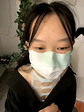 Snapshot of baobei-527 chatting on 10-16-25, 11:55 baobei-527 online show from 10-16-25, 11:55