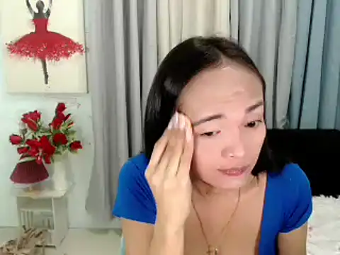 Snapshot of xAsianTOPModelx chatting on 11-17-25, 10:54 xAsianTOPModelx online show from 11-17-25, 10:54