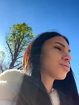 Snapshot of ilariea_girl chatting on 10-02-25, 02:13 ilariea girl online show from 10-02-25, 02:13