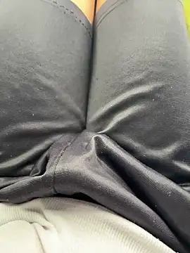 Snapshot of kumatan3434 chatting on 10-09-25, 07:06 kumatan3434 online show from 10-09-25, 07:06