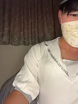 Snapshot of kumatan3434 chatting on 11-12-25, 01:22 kumatan3434 online show from 11-12-25, 01:22