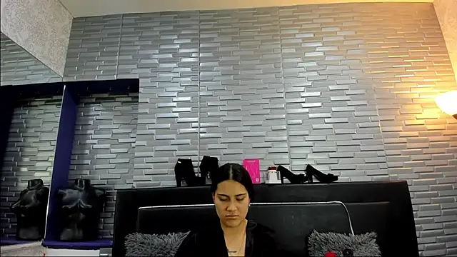 Snapshot of ChloeMorelli chatting on 10-15-25, 02:22 ChloeMorelli online show from 10-15-25, 02:22