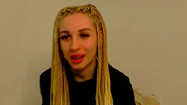 Sia a online show from 12-17-25, 06:30