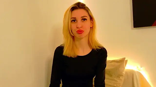 Sia a online show from 03-18-26, 06:27