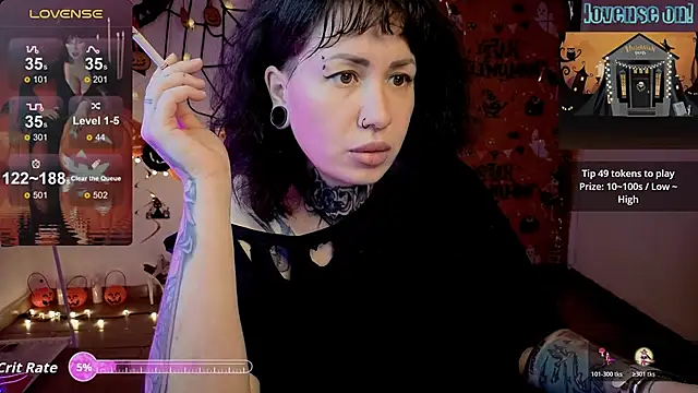 Snapshot of Senorita__Dakota chatting on 10-29-25, 01:19 Senorita Dakota online show from 10-29-25, 01:19