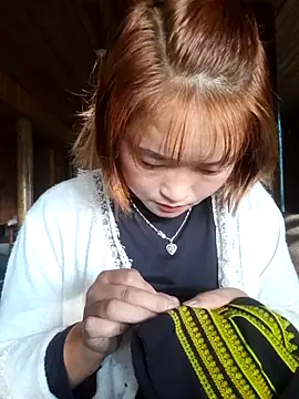 Snapshot of Bum_538 chatting on 10-17-25, 12:14 Bum 538 online show from 10-17-25, 12:14