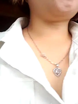 Snapshot of Bum_538 chatting on 10-19-25, 12:11 Bum 538 online show from 10-19-25, 12:11