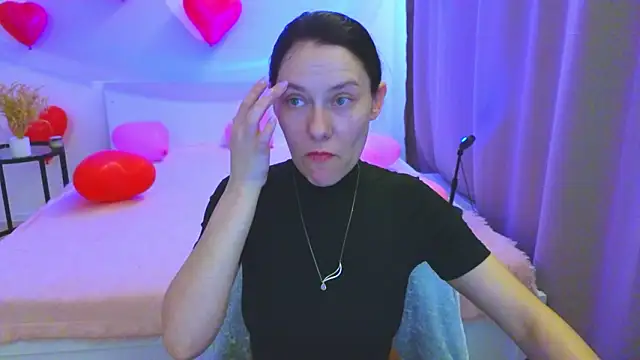 Snapshot of Annaabels chatting on 02-12-26, 07:58 Annaabels online show from 02-12-26, 07:58