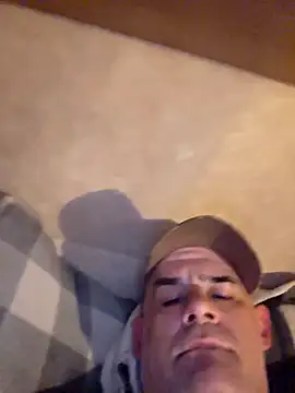 DeeBestEver online show from 05-01-26, 04:11