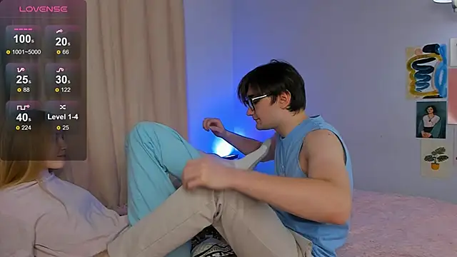 Snapshot of LoversFire chatting on 10-09-25, 12:36 LoversFire online show from 10-09-25, 12:36