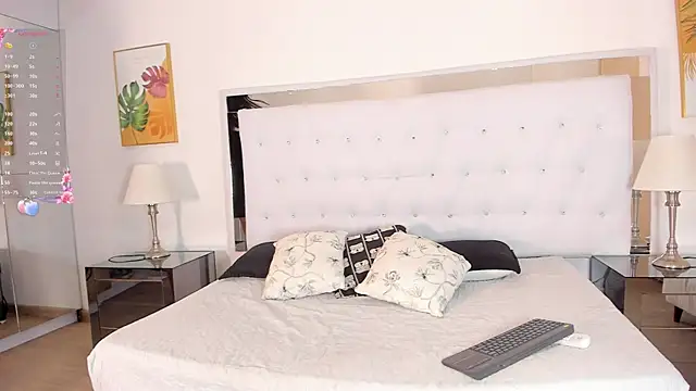 Snapshot of Peyton_louise chatting on 10-07-25, 12:02 Peyton louise online show from 10-07-25, 12:02