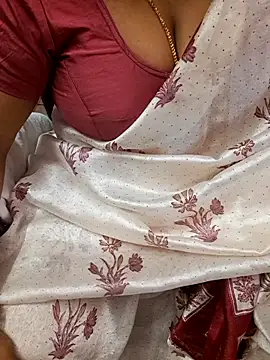 Snapshot of Tamil_Ammani chatting on 10-22-25, 08:41 Tamil Ammani online show from 10-22-25, 08:41