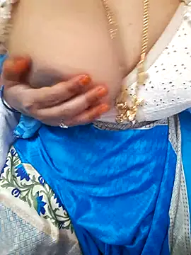 Snapshot of Tamil_Ammani chatting on 11-11-25, 04:40 Tamil Ammani online show from 11-11-25, 04:40