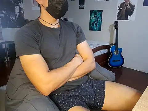 Snapshot of oppaboy chatting on 10-12-25, 08:30 oppaboy online show from 10-12-25, 08:30