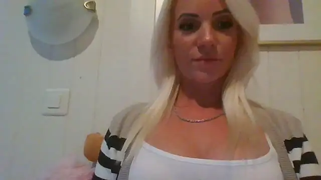 Jaira64 online show from 09-30-25, 04:45