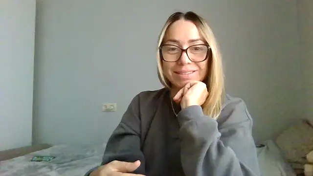 Kinky21 online show from 10-08-25, 09:40