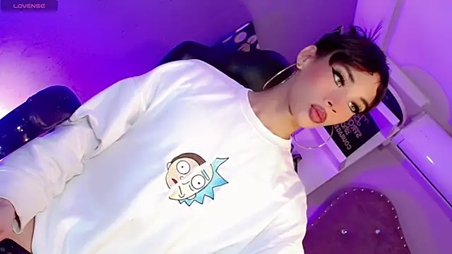 Snapshot of Daphnne_XXX chatting on 10-05-25, 09:13 Daphnne XXX online show from 10-05-25, 09:13