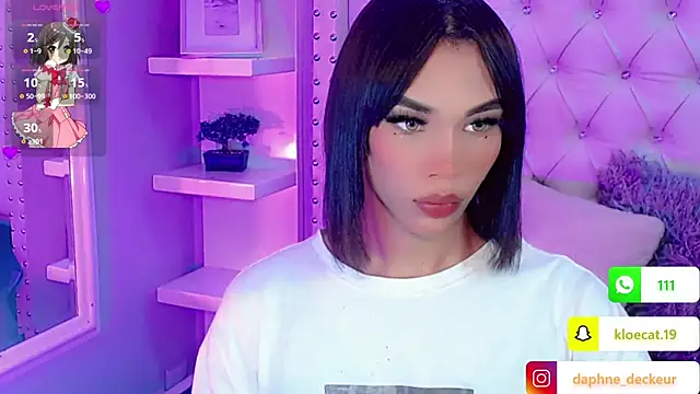 Snapshot of Daphnne_XXX chatting on 10-07-25, 07:11 Daphnne XXX online show from 10-07-25, 07:11