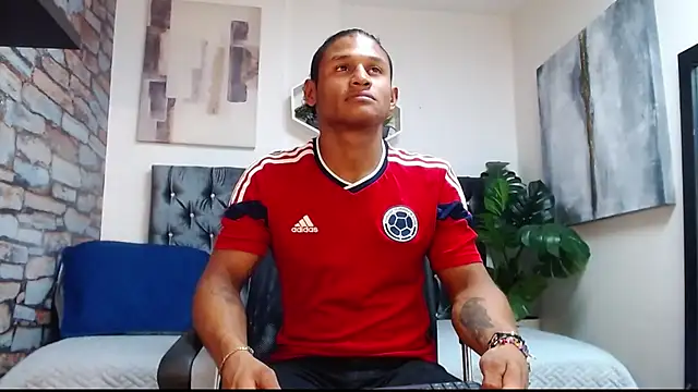 Snapshot of casike1 chatting on 10-16-25, 10:55 casike1 online show from 10-16-25, 10:55