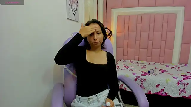 Klaret Toy online show from 03-26-26, 09:09