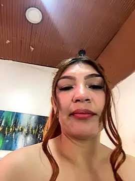 Snapshot of Antonella__b chatting on 11-09-25, 01:31 Antonella b online show from 11-09-25, 01:31